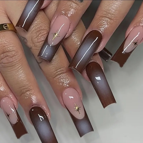 24 reusable square press on nails - Picture 1 of 6